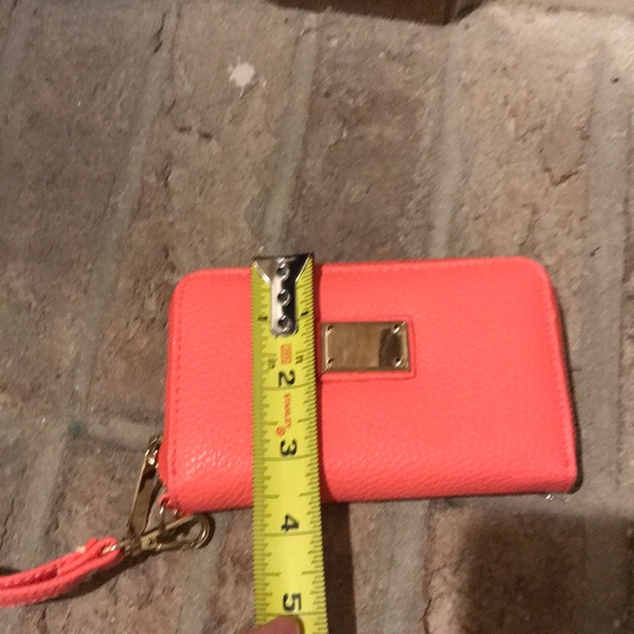 Small Peach Wristlet - Picture 7 of 7